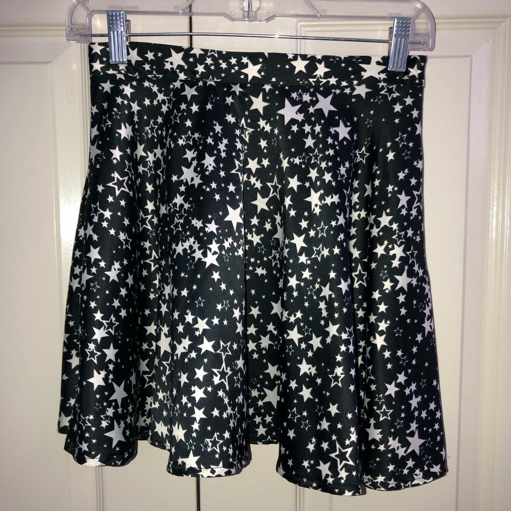 Star Print Mini Skirt